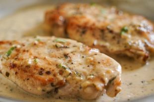 Creamy Garlic Chicken Breast Recipe. INGREDIENTS: (2 servings) 2 large chicken breasts 5-6 cloves garlic (minced) 2 cloves garlic (crushed) 1 medium onion 1/2 cup chicken stock or water 1 tsp lime juice 1/2 cup heavy cream (sub fresh cream) Olive oil Butter 1 tsp dried oregano 1 tsp dried parsley Salt and pepper (as needed) *1 chicken stock cube (if using water)